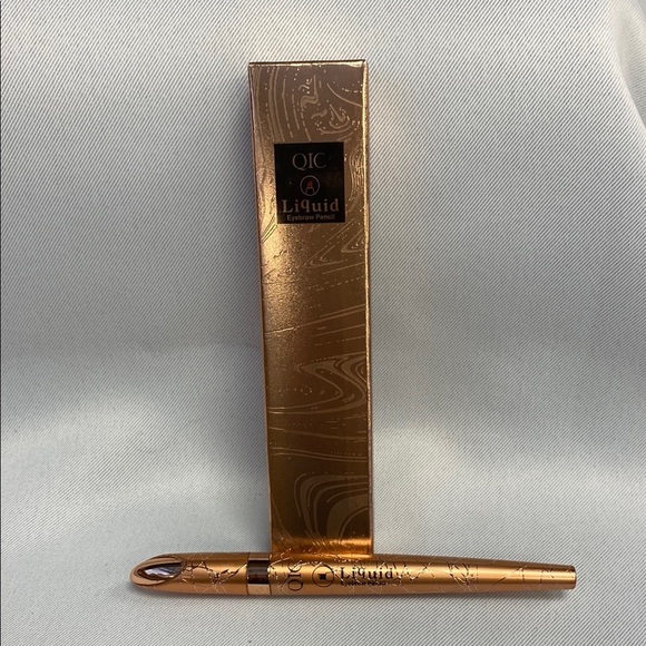QIC Liquid Eyebrow Pencil - Picture 1 of 5